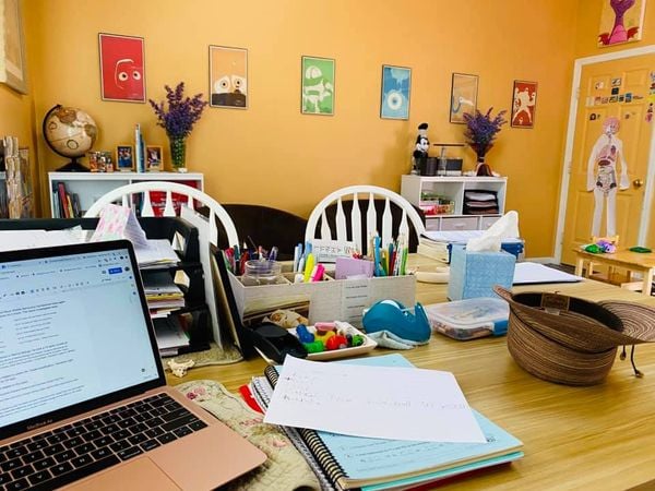 Homeschool rooms and at-home learning spaces: tips and photos